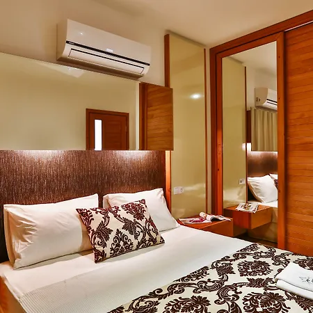Kaş, Merkezde, Denize Yakın, Balkonlu, Konforlu Daireler 4* Kaş
