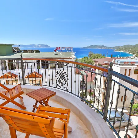 Apart Otel Kaş, Merkezde, Denize Yakın, Balkonlu, Konforlu Daireler Kaş