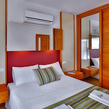 Apart Otel Kaş, Merkezde, Denize Yakın, Balkonlu, Konforlu Daireler Kaş