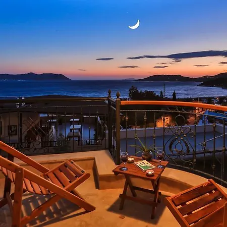 Kaş, Merkezde, Denize Yakın, Balkonlu, Konforlu Daireler Apart Otel Kaş