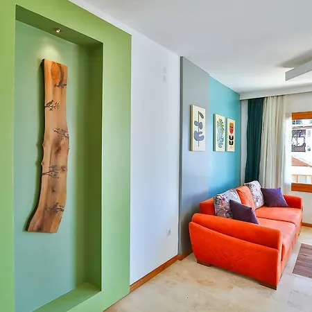 Apart Otel Kaş, Merkezde, Denize Yakın, Balkonlu, Konforlu Daireler 4*